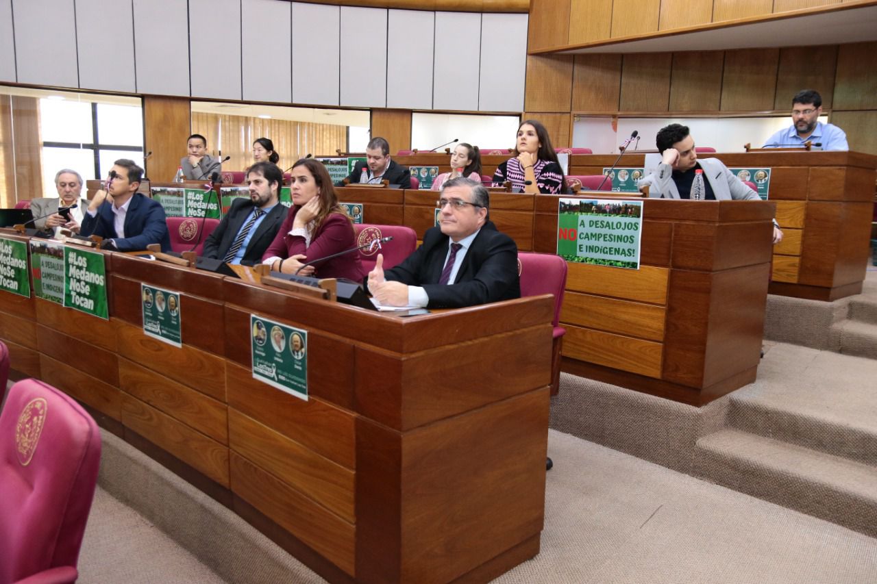 SEPRELAD participa en reunión sobre proyecto de ley de criptoactivos