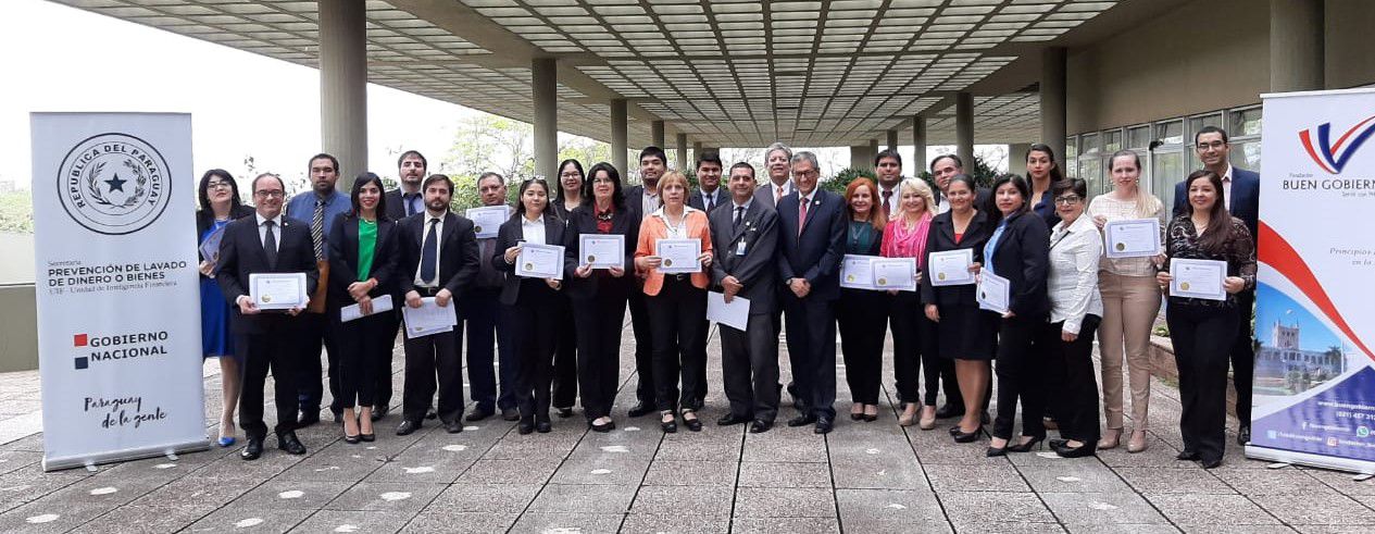 FUNCIONARIOS PÚBLICOS PARTICIPARON DE SEMINARIO PARA PREVENIR LA CORRUPCIÓN 