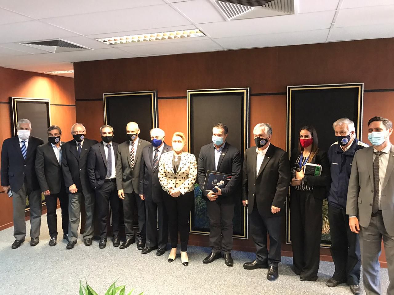 Autoridades de la SEPRELAD mantuvieron una reunión con miembros de la Asociación del Cuerpo Consular del Paraguay