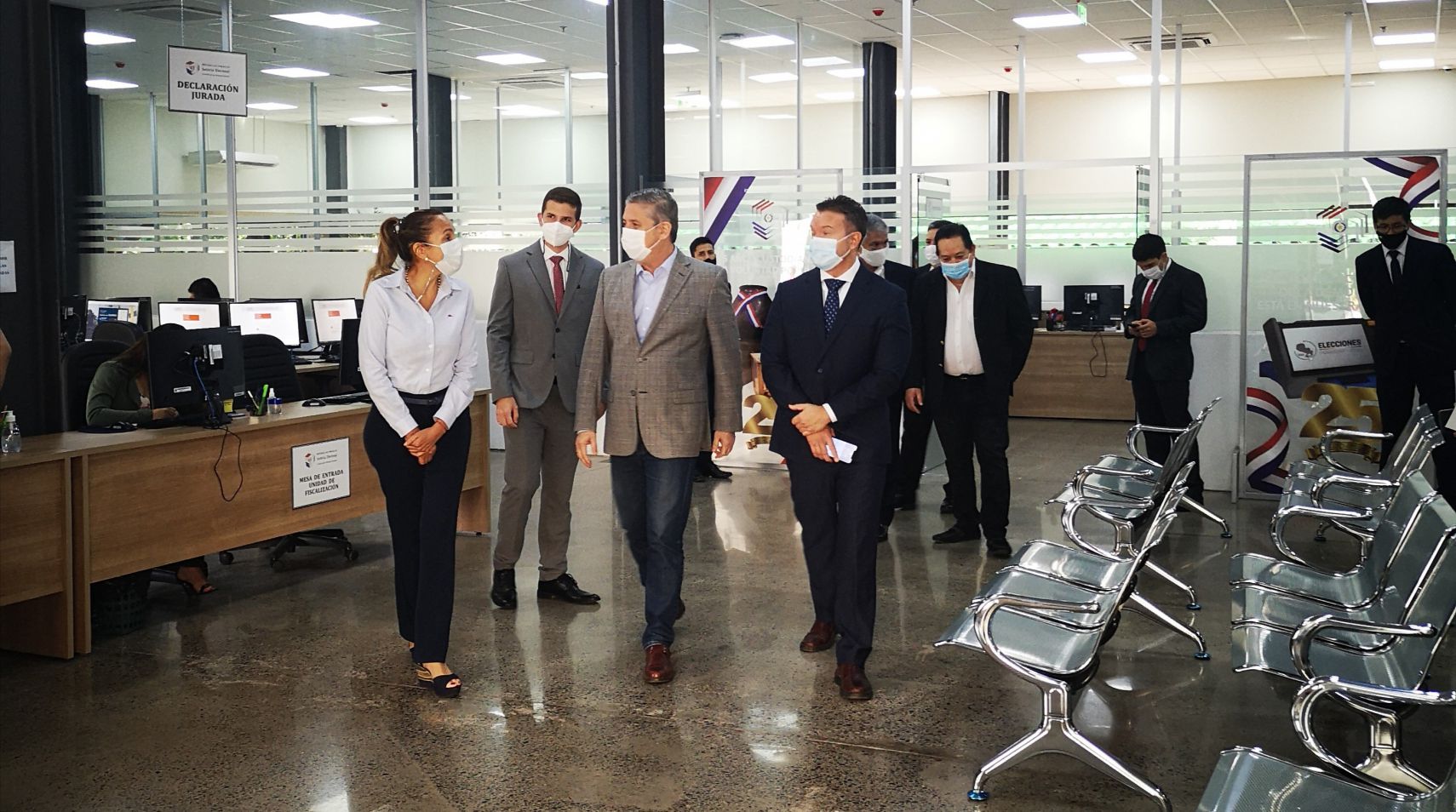 Ministro de la SEPRELAD visitó las instalaciones de la Unidad Técnica de Control de Financiamiento Político