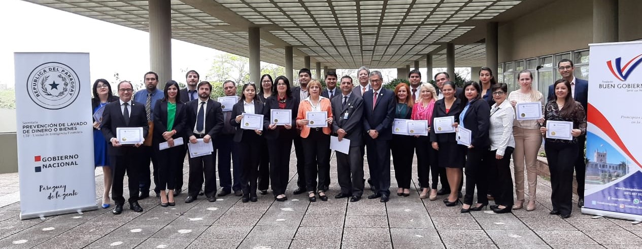 FUNCIONARIOS PÚBLICOS PARTICIPARON DE SEMINARIO PARA PREVENIR LA CORRUPCIÓN 