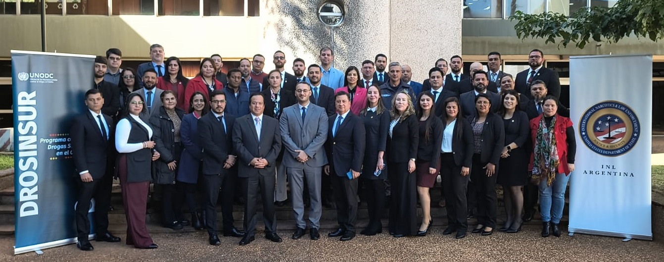 Viceministro y directores participan del taller sobre enfoques estratégicos e integrales para abordar los desafíos planteados por las drogas sintéticas y las nuevas sustancias psicoactivas