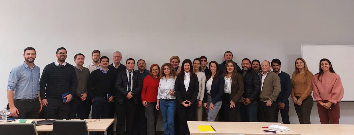Funcionarios de la SEPRELAD se capacitan en Excel por Education For The World