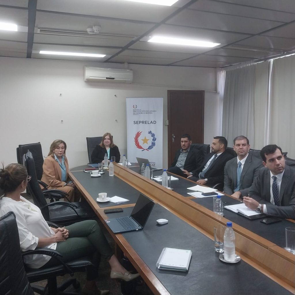 SEPRELAD y CONMEBOL buscan coordinar acciones conjuntas para la prevención del lavado de activos
