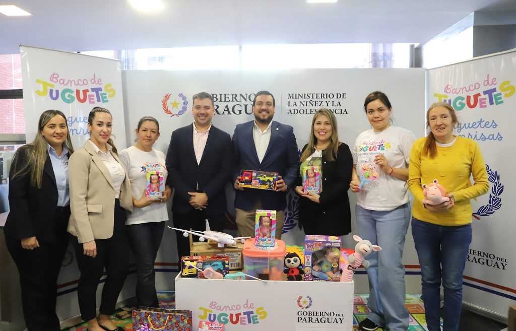SEPRELAD se une a edición 2025 del Banco de Juguetes