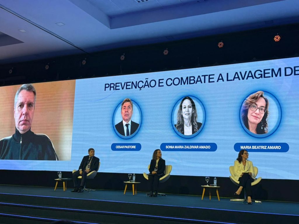 Directora General de Asesoría Jurídica de la SEPRELAD diserta en la Convención Nacional del Sistema Cofeci-Creci – CONVENSI 2025